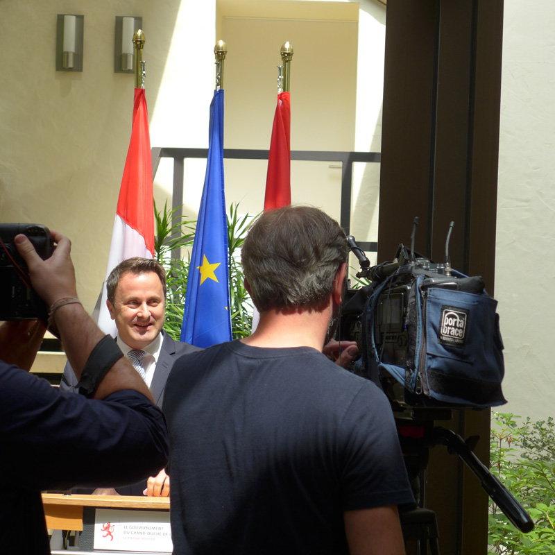 Blau-Rot-Grün: Hans im Glück 