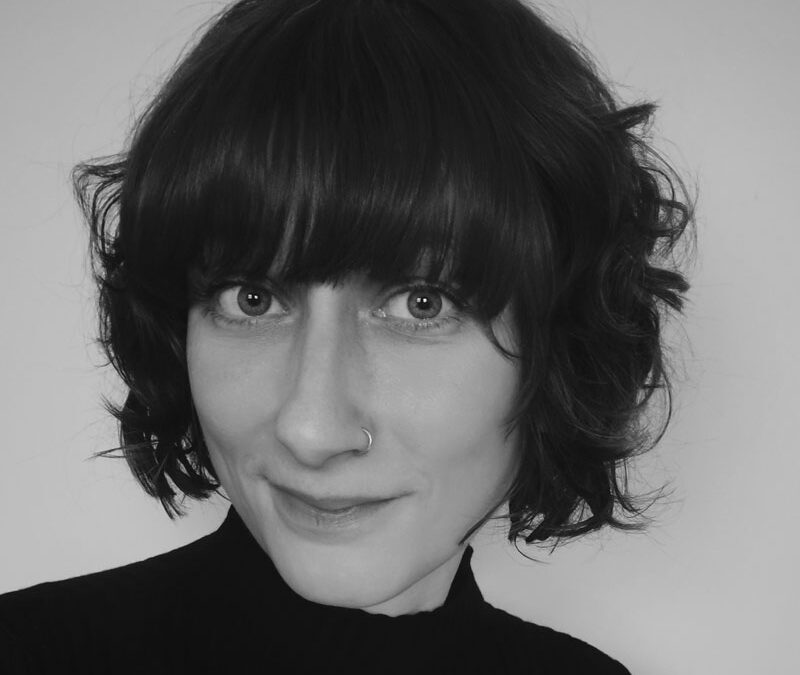 Backcover: „Comics haben die wunderbare Eigenschaft, Brücken zu schlagen“